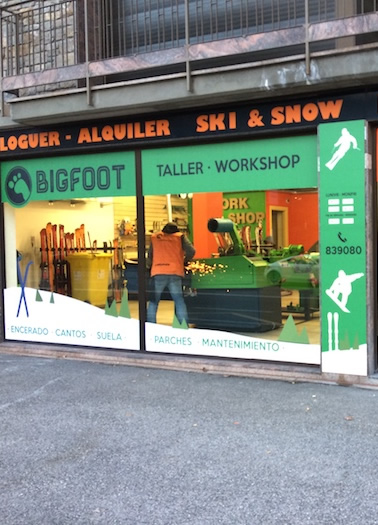 TALLER DE REPARACIÓN PROFESIONAL